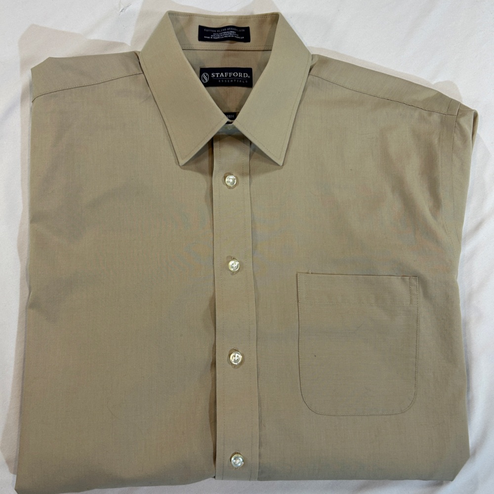 Stafford Beige Men's Dress Shirt